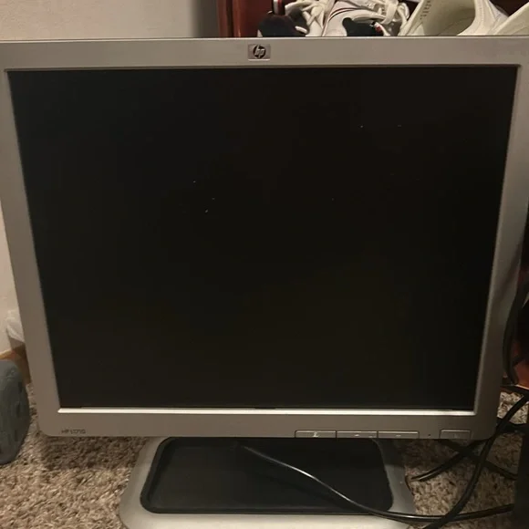 Desktop Computer/PC - Picture 3 of 3